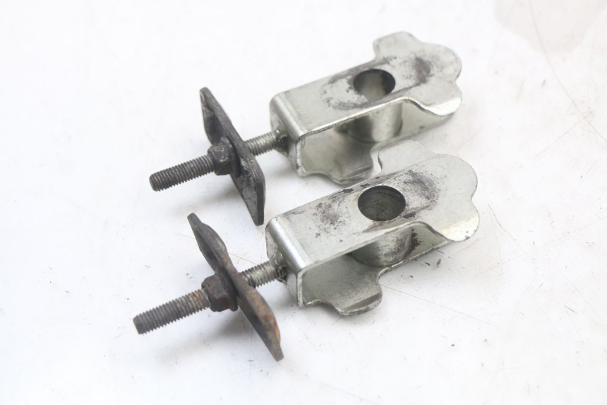 photo de TENDEUR CHAINE SUZUKI GS F 500 (2004 - 2007) - Zoom état d’usage