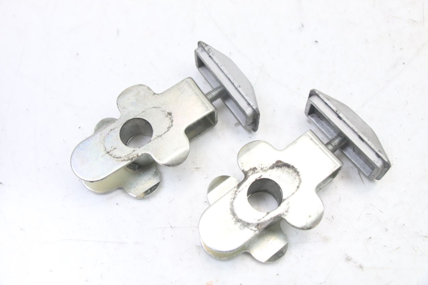 photo de TENDEUR CHAINE SUZUKI GSX F GSXF 650 (2007 - 2015) - Autre angle de vue