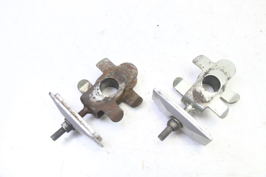 photo de TENDEUR CHAINE SUZUKI SV S 650 (2003 - 2009) - Autre angle de vue