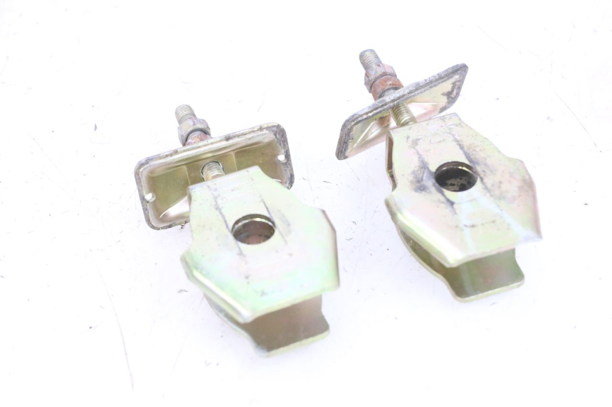 photo de TENDEUR CHAINE DAELIM VJ ROADWIN FI 125 (2008 - 2017) - Zoom état d’usage