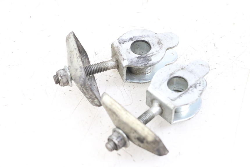 photo de Chain tensioner SUZUKI VL INTRUDER 125 (2004 - 2007) - Détail de la pièce