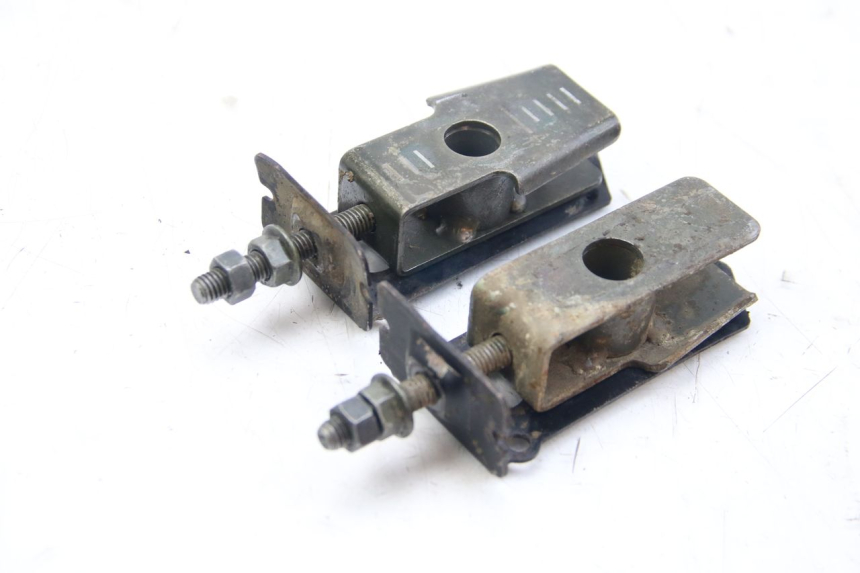 photo de TENDEUR CHAINE SYM WOLF SB 125 (2011 - 2018) - Zoom état d’usage