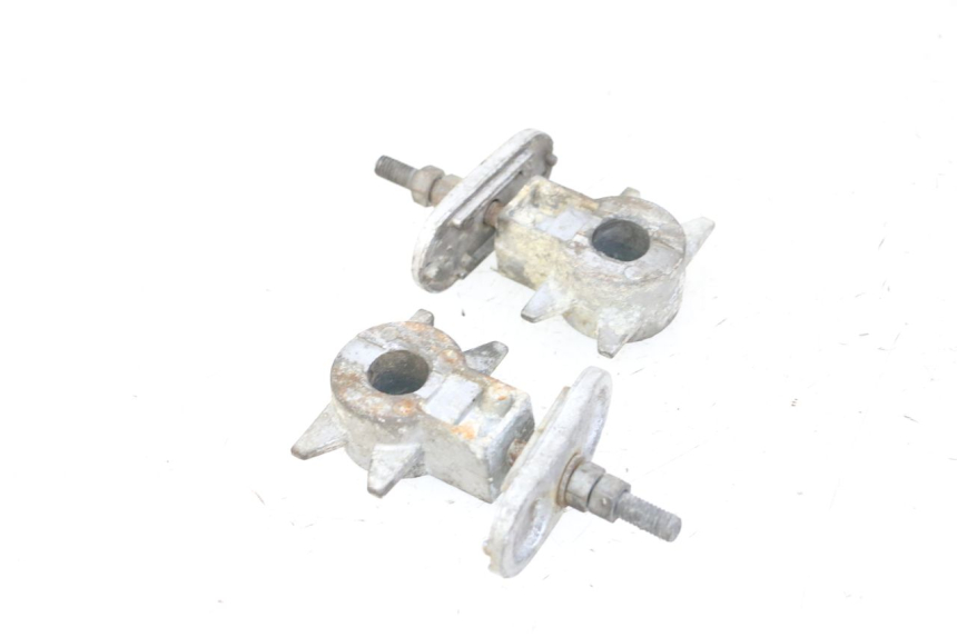 photo de TENDEUR CHAINE YAMAHA XJN DIVERSION 600 (2000 - 2003) - Détail de la pièce