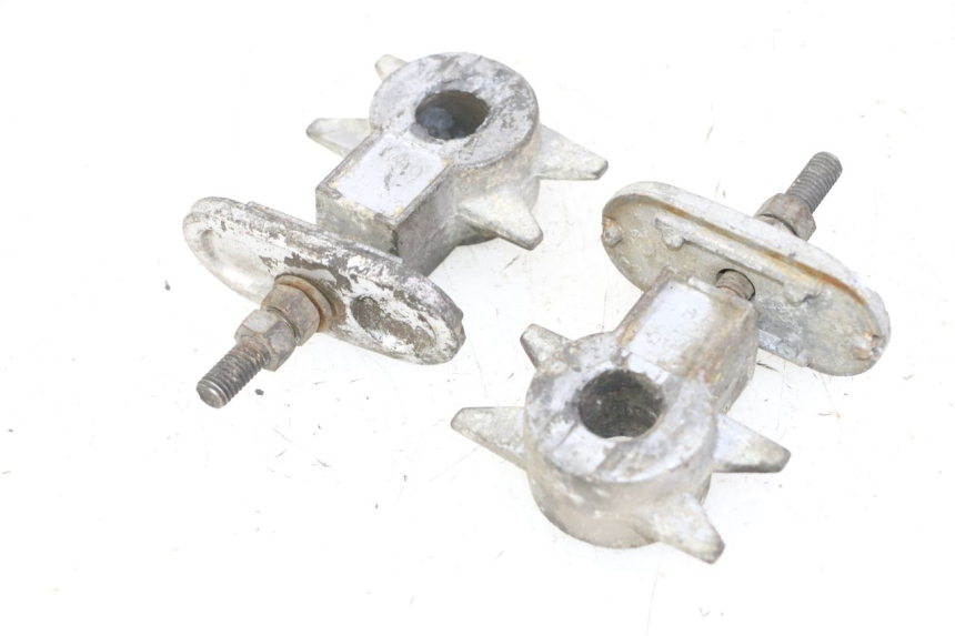 photo de TENDEUR CHAINE YAMAHA XJN DIVERSION 600 (2000 - 2003) - Zoom état d’usage