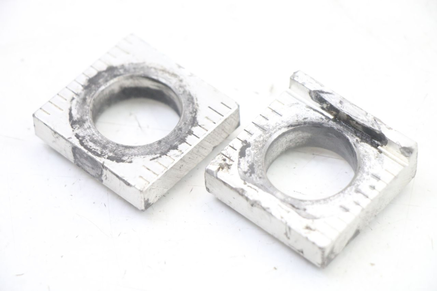 photo de TENDEUR CHAINE YAMAHA YZ 125 (2006 - 2016) - Détail de la pièce