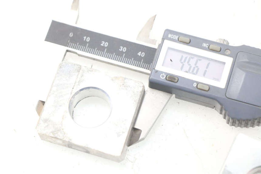 photo de TENDEUR CHAINE KAWASAKI Z Z900 900 (2017 - 2019) - Détail de la pièce