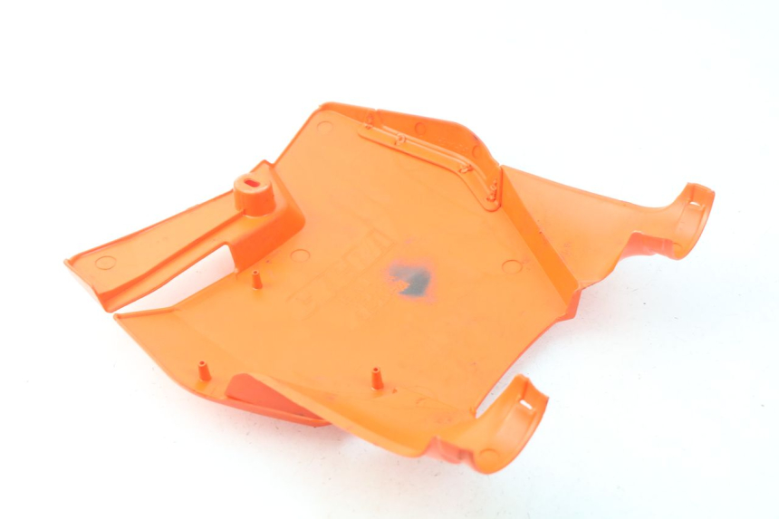 photo de TETE DE FOURCHE YAMAHA DTR DT-R 125 (1989 - 2004) - Détail de la pièce