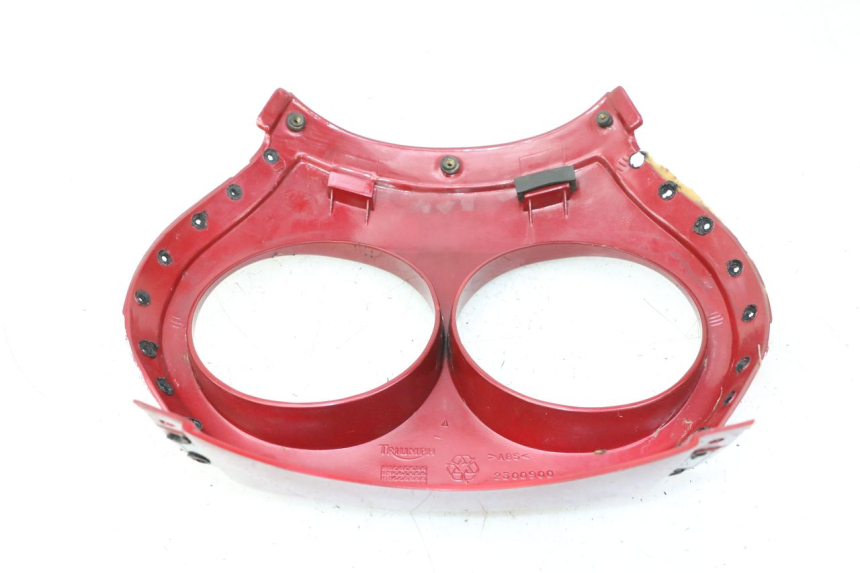 photo de TETE DE FOURCHE TRIUMPH SPRINT 900 (1995 - 1998) - État de surface