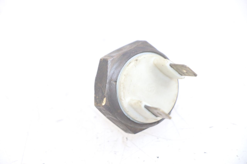 photo de THERMOCONTACT PIAGGIO X9 125 (2000 - 2003) - Détail de la pièce