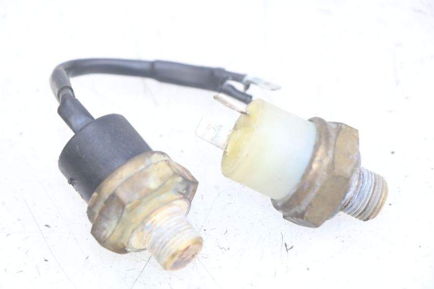 photo de THERMOCONTACT YAMAHA YP MAJESTY 125 (1998 - 2001) - Vue principale