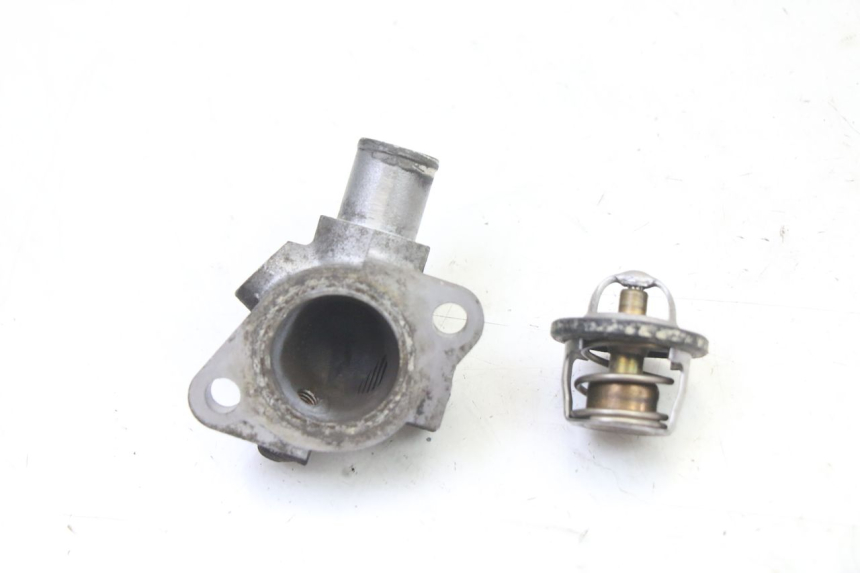 photo de THERMOSTAT SUZUKI BURGMAN 125 (2007 - 2014) - Détail de la pièce