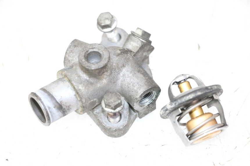 photo de THERMOSTAT SUZUKI BURGMAN 125 (2007 - 2014) - Vue principale