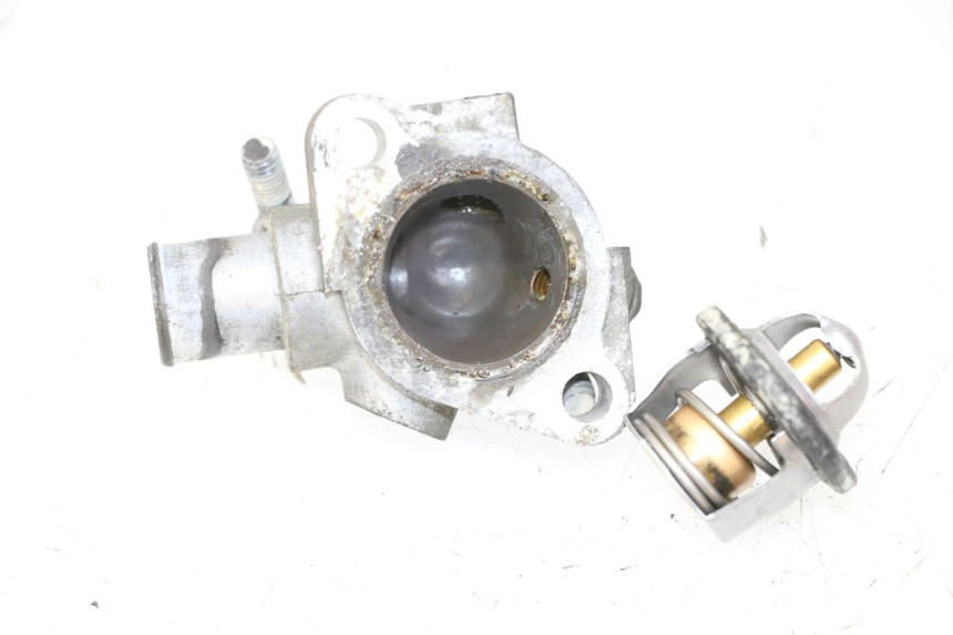 photo de THERMOSTAT SUZUKI BURGMAN 125 (2007 - 2014) - Autre angle de vue