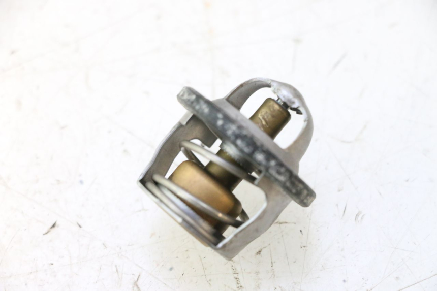 photo de THERMOSTAT SUZUKI BURGMAN 125 (2007 - 2014) - Vue principale