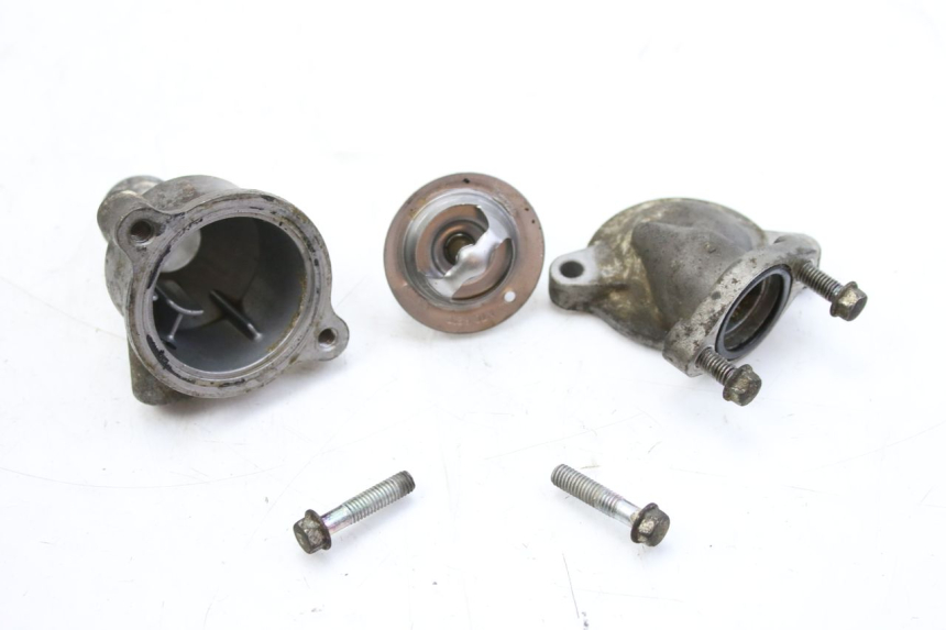 photo de THERMOSTAT HONDA CBF 500 (2004 - 2007) - Détail de la pièce