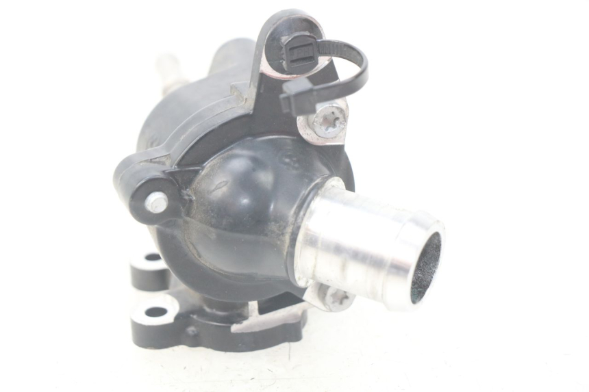 photo de THERMOSTAT BMW F GS K81 850 (2018 - 2023) - Gros plan technique