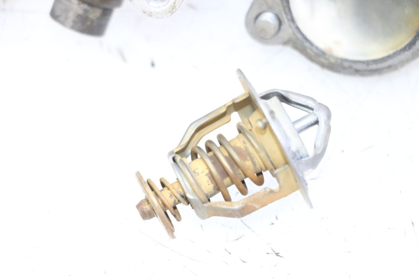 photo de THERMOSTAT HONDA FES S-WING SWING ABS 125 (2007 - 2015) - Vue d’ensemble
