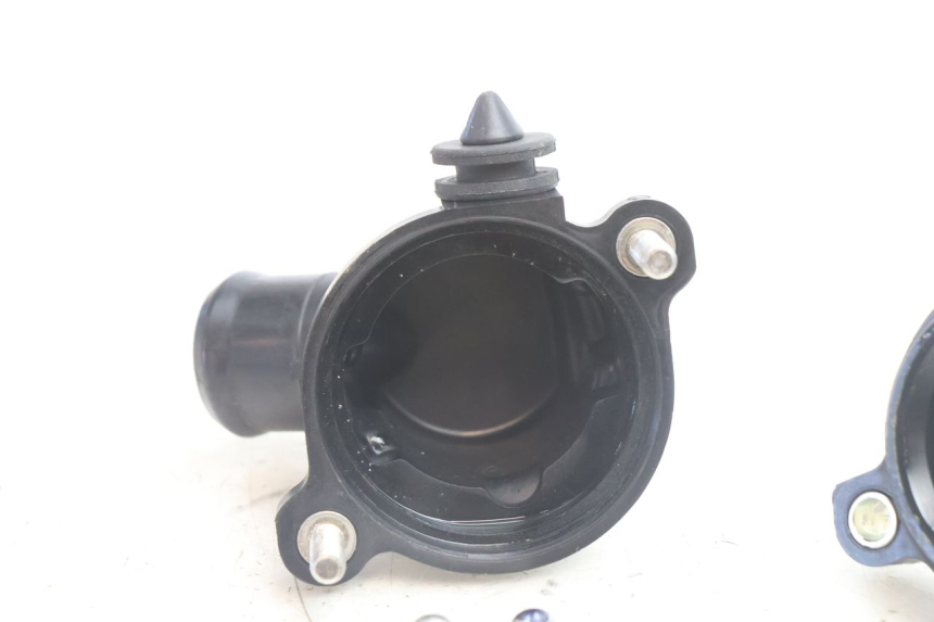 photo de THERMOSTAT YAMAHA FZ8 800 (2010 - 2016) - Zoom état d’usage