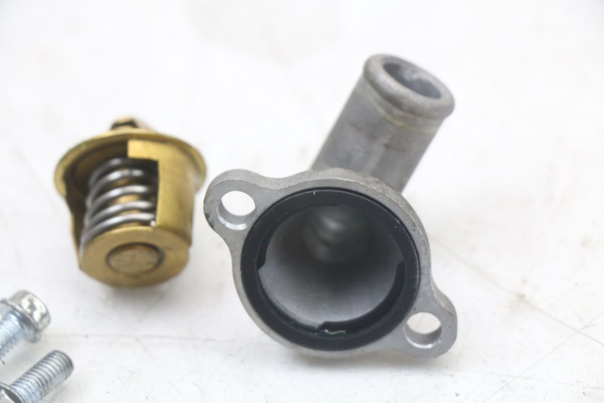 photo de THERMOSTAT MASAI SCRAMBLER SPORT 125 (2021 - 2025) - Autre angle de vue