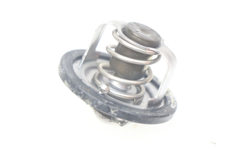 photo de THERMOSTAT YAMAHA MT-07 MT07 ABS 700 (2014 - 2017) - Détail de la pièce