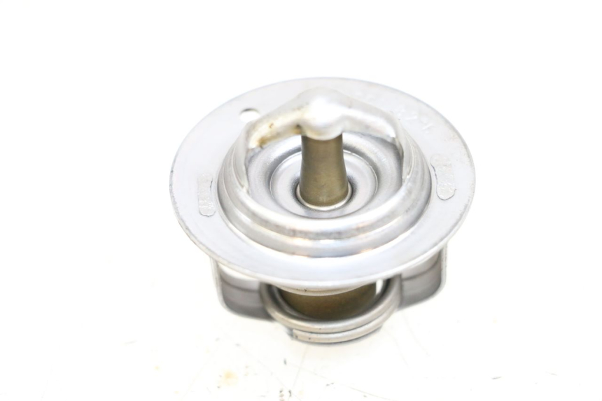 photo de THERMOSTAT KAWASAKI NINJA 400 (2018 - 2023) - Zoom état d’usage