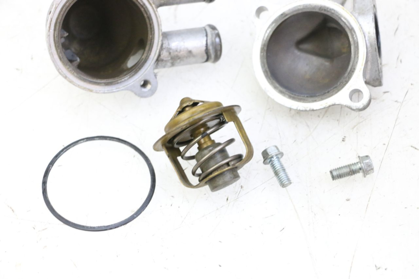 photo de THERMOSTAT HONDA NTV DEAUVILLE 650 (2001 - 2006) - Vue d’ensemble