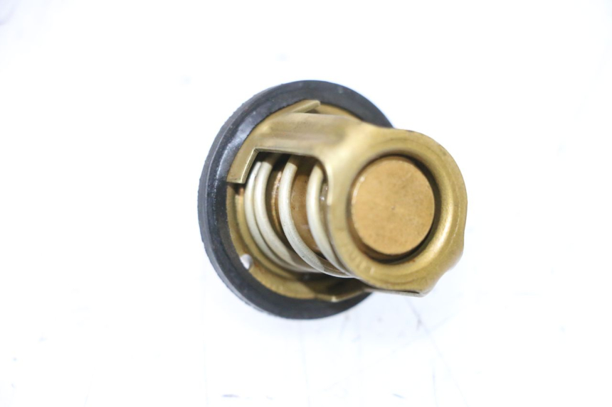 photo de THERMOSTAT PEUGEOT SATELIS COMPRESSOR K15 125 (2006 - 2009) - Détail de la pièce
