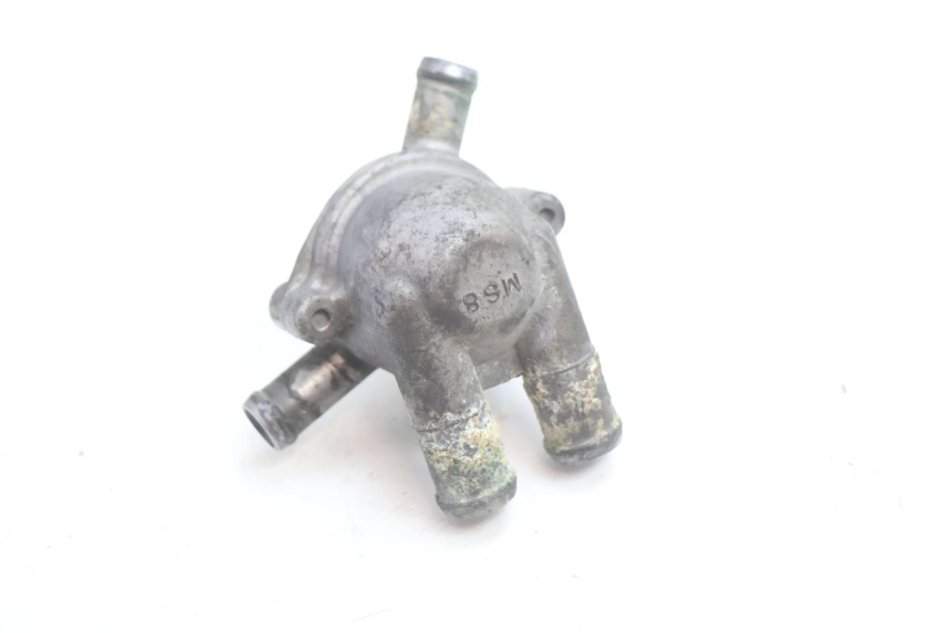 photo de THERMOSTAT HONDA XRV AFRICA TWIN 750 (1990 - 1992) - Gros plan technique