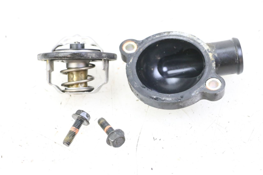 photo de THERMOSTAT YAMAHA FZ6 FAZER S2 600 (2007 - 2011) - Zoom état d’usage