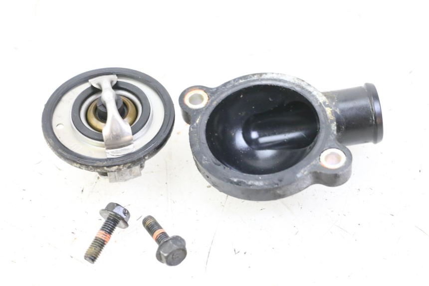 photo de THERMOSTAT YAMAHA FZ6 FAZER S2 600 (2007 - 2011) - Autre angle de vue