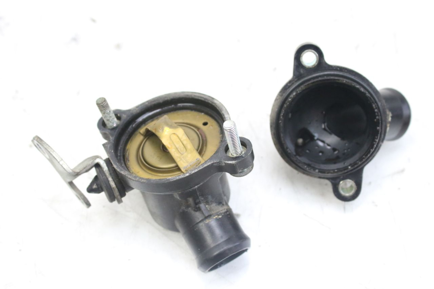 photo de THERMOSTAT YAMAHA YZF R1 1000 (2007 - 2008) - Vue d’ensemble