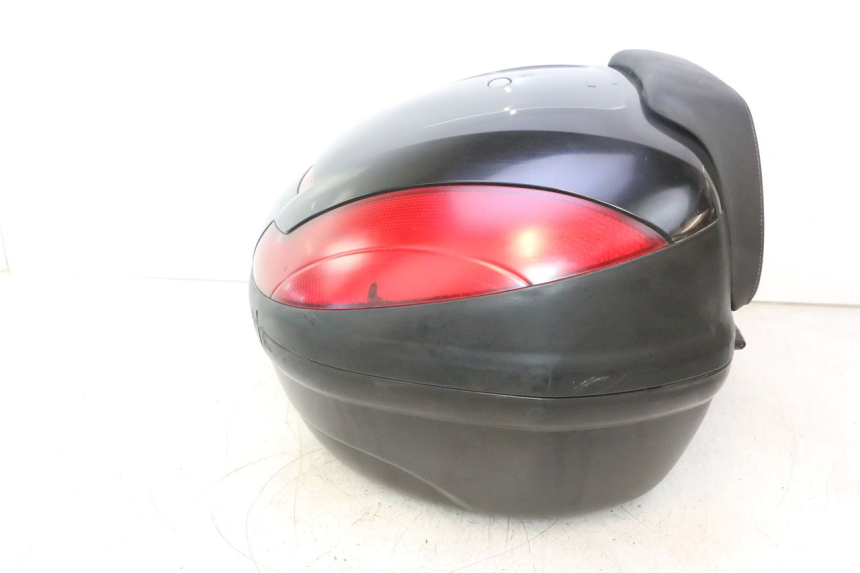 photo de TOP CASE APRILIA ATLANTIC S 125 (2010 - 2013) - État de surface