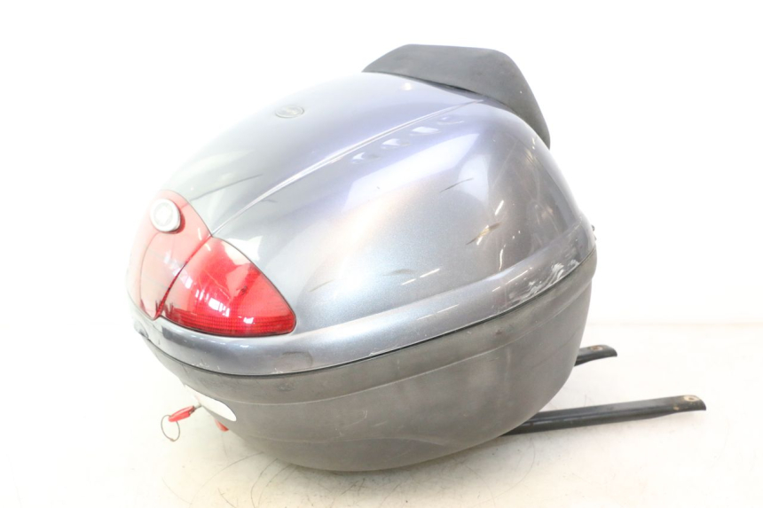 photo de TOP CASE PEUGEOT ELYSTAR 50 (2002 - 2014) - Détail de la pièce