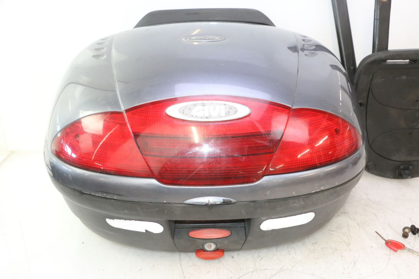 photo de TOP CASE PEUGEOT ELYSTAR 50 (2002 - 2014) - Autre angle de vue