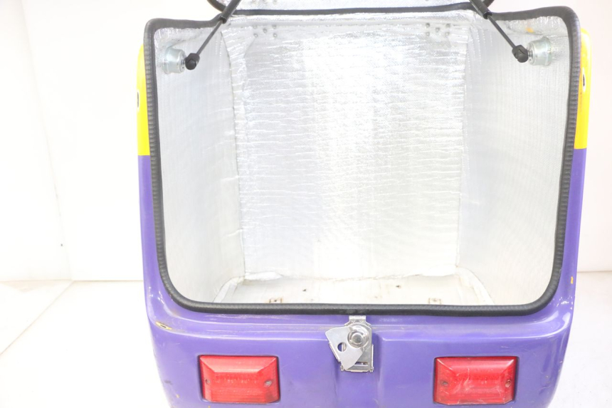 photo de TOP CASE MBK FLAME X 125 (2007 - 2016) - Vue d’ensemble