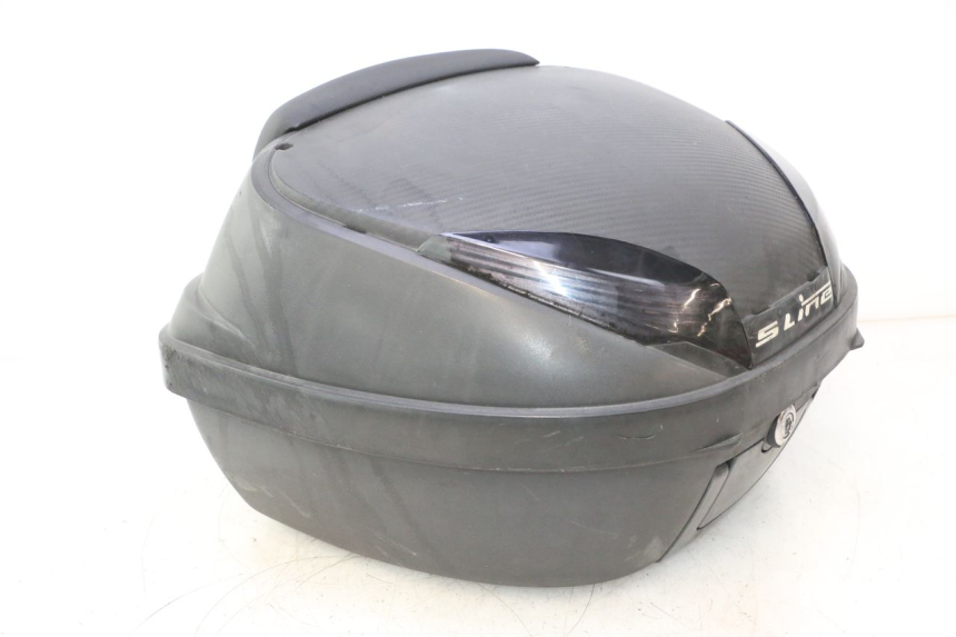 photo de TOP CASE PEUGEOT KISBEE 4T 50 (2023 - 2026) - Zoom composants