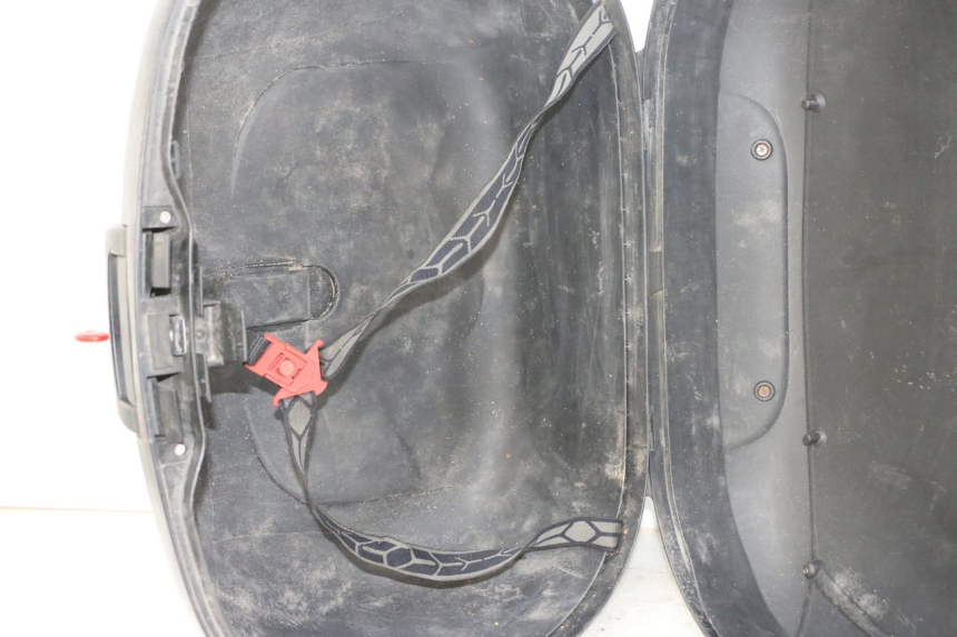 photo de TOP CASE KYMCO X-TOWN XTOWN 125 (2016 - 2021) - Marquages et références