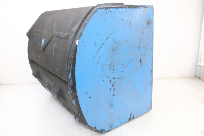 photo de TOP CASE PEUGEOT LUDIX 50 (2005 - 2007) - État de surface