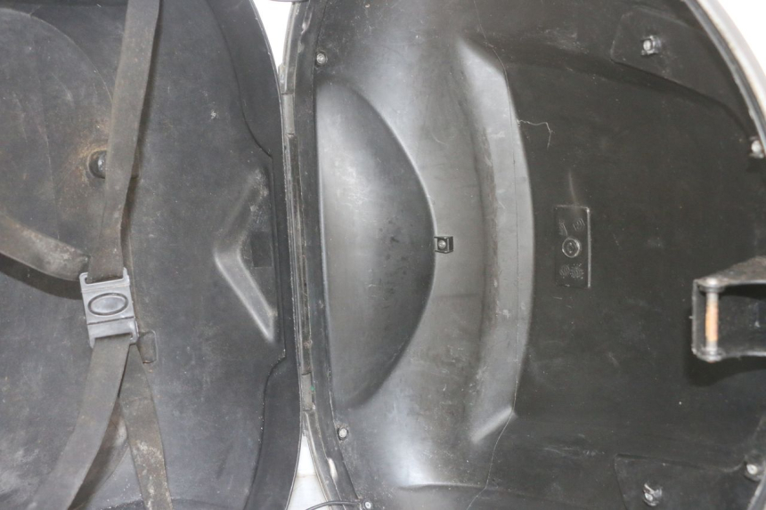 photo de TOP CASE PIAGGIO MP3 LT 300 (2010 - 2016) - Aperçu profil