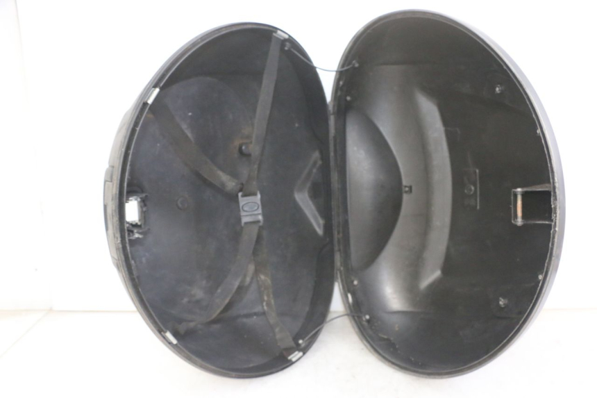 photo de TOP CASE PIAGGIO MP3 LT 300 (2010 - 2016) - Zoom état d’usage