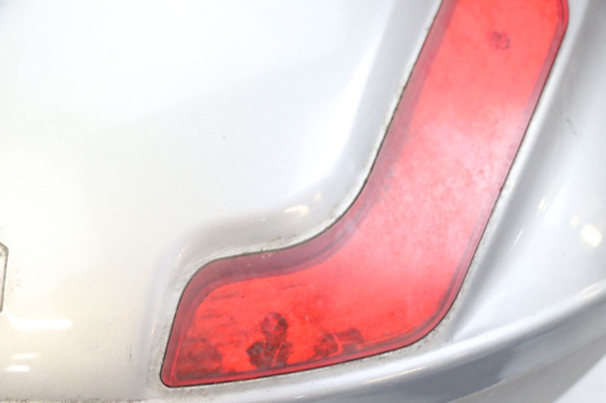 photo de TOP CASE PIAGGIO MP3 LT 300 (2010 - 2016) - État de surface