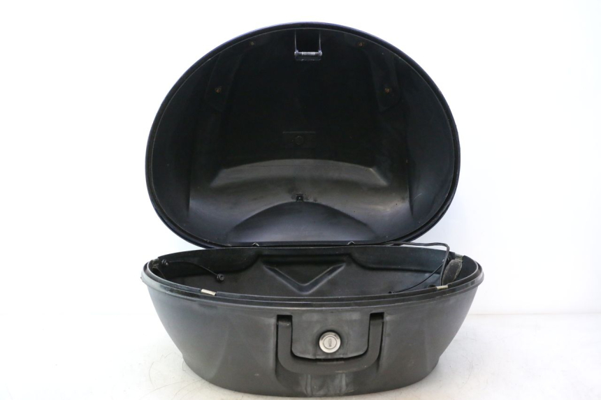 photo de TOP CASE PIAGGIO MP3 LT 400 (2007 - 2012) - Zoom état d’usage