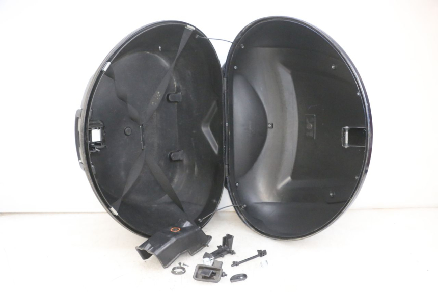 photo de TOP CASE PIAGGIO MP3 RL 250 (2006 - 2010) - Détail de la pièce