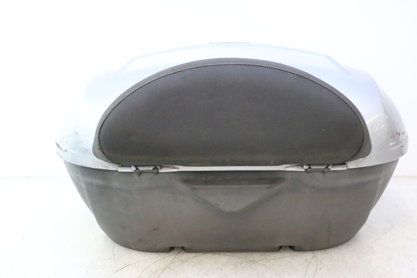 photo de TOP CASE PIAGGIO MP3 125 (2006 - 2014) - État de surface