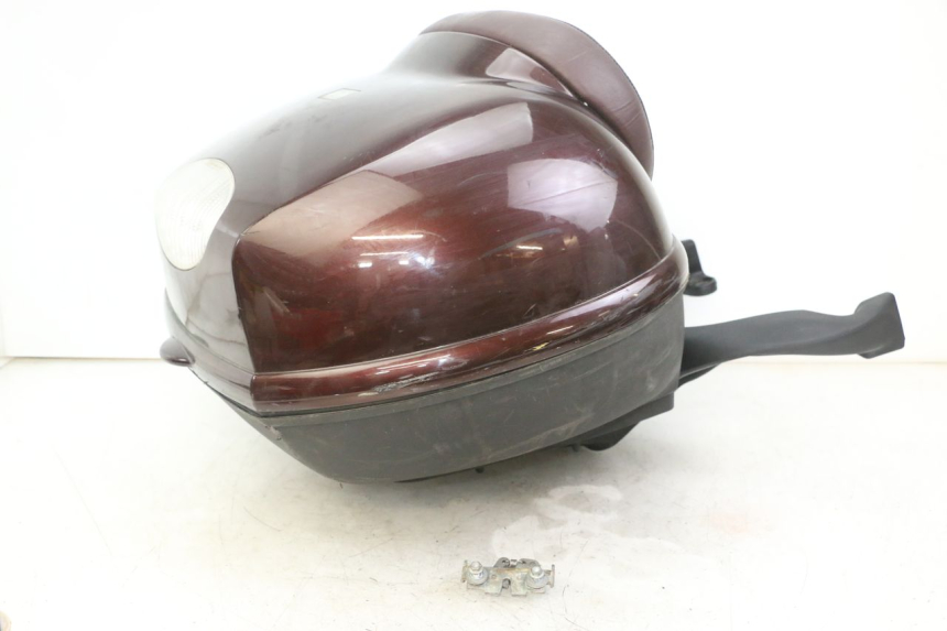 photo de TOP CASE APRILIA SCARABEO GT TOURING 125 (1999 - 2005) - Vue principale