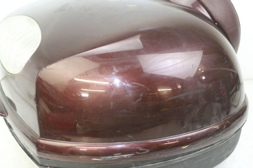 photo de TOP CASE APRILIA SCARABEO GT TOURING 125 (1999 - 2005) - Zoom composants