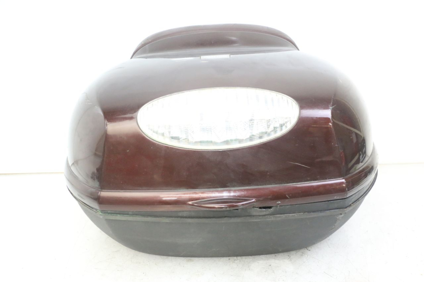 photo de TOP CASE APRILIA SCARABEO GT TOURING 125 (1999 - 2005) - Vue rapprochée