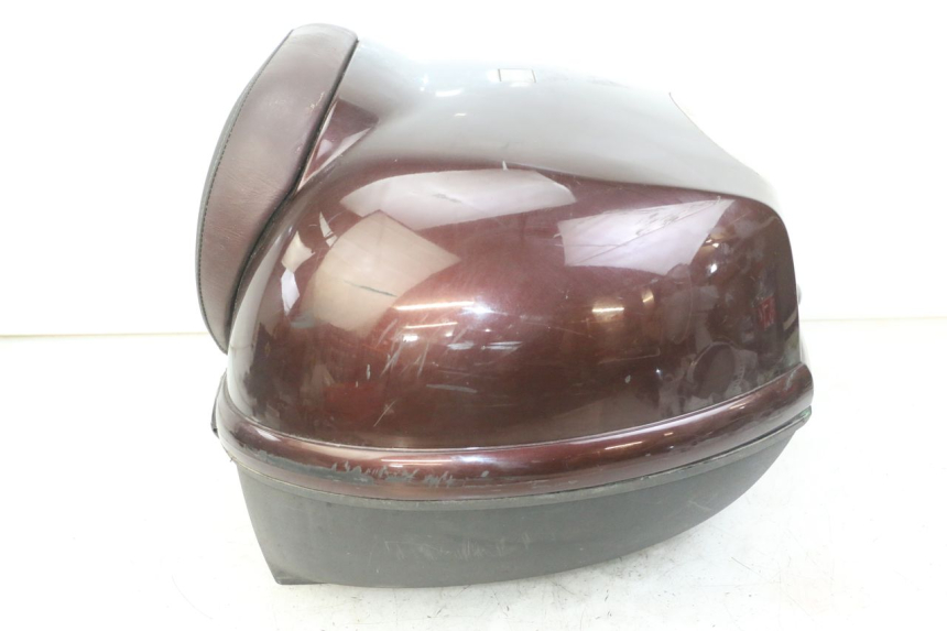 photo de TOP CASE APRILIA SCARABEO GT TOURING 125 (1999 - 2005) - Inspection visuelle