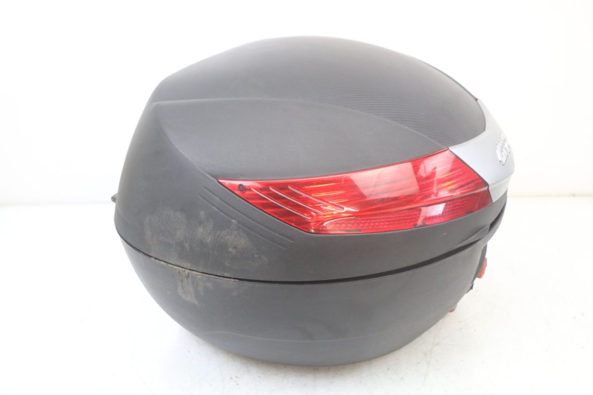 photo de TOP CASE KYMCO SUPER 8 125 (2008 - 2015) - État de surface