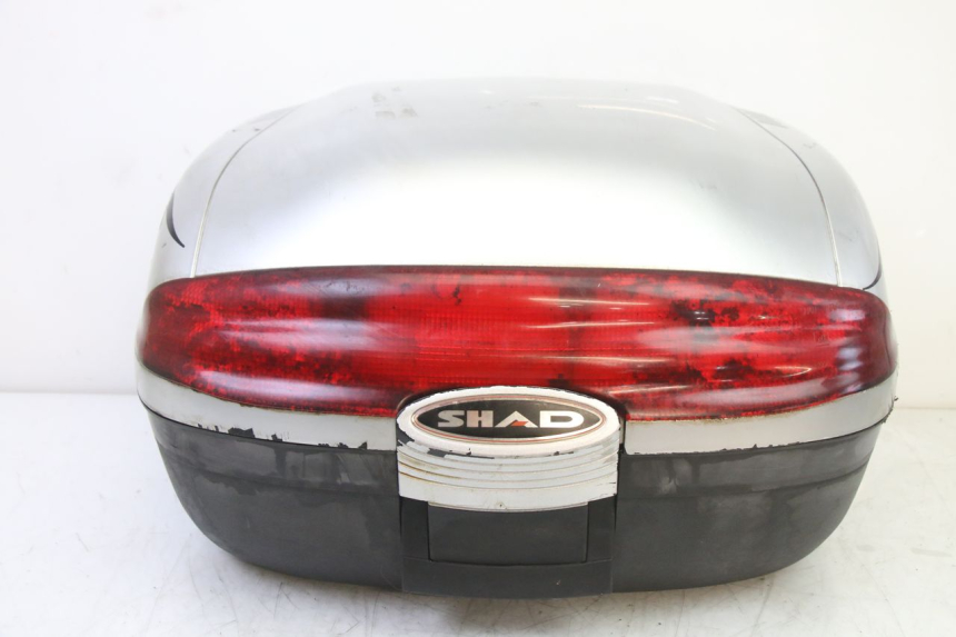 photo de TOP CASE PIAGGIO SUPER LX 125 (2000 - 2003) - Détail de la pièce